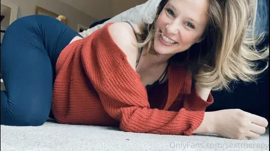 Sexttherapy OnlyFans Leaked Free Thumbnail Picture - #0Oq0CUNuFM