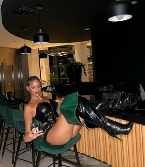 Shalyna As Thumbnail Picture
