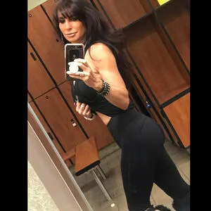Shannon Ray Thumbnail Picture