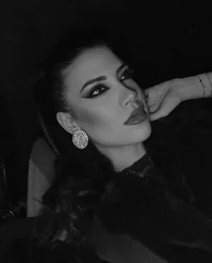 Sharon De Luca Thumbnail Picture