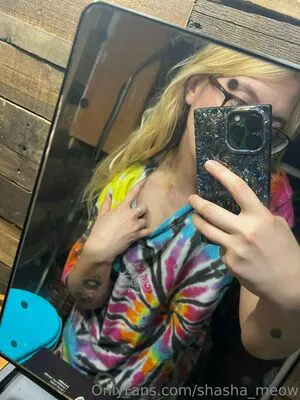 Shasha Meow Thumbnail Picture