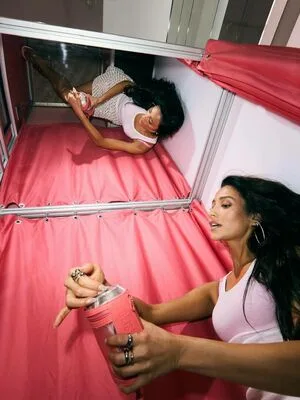 Shay Mitchell OnlyFans Leaked Free Thumbnail Picture - #0sqbdwpEeI
