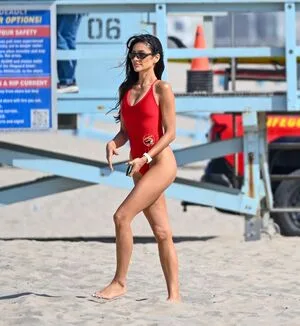 Shay Mitchell OnlyFans Leaked Free Thumbnail Picture - #4CIDzqDF9H