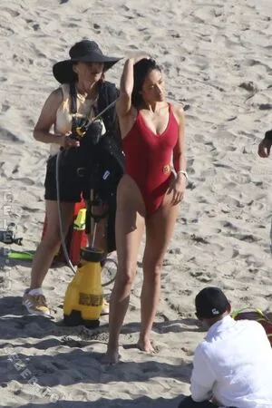 Shay Mitchell OnlyFans Leaked Free Thumbnail Picture - #8kPmCHj1GZ