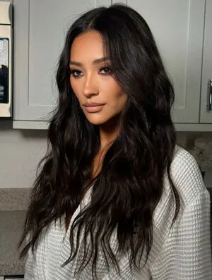 Shay Mitchell OnlyFans Leaked Free Thumbnail Picture - #B4GnjKUJQ1