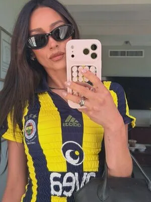 Shay Mitchell OnlyFans Leaked Free Thumbnail Picture - #PPrBlpDbLn