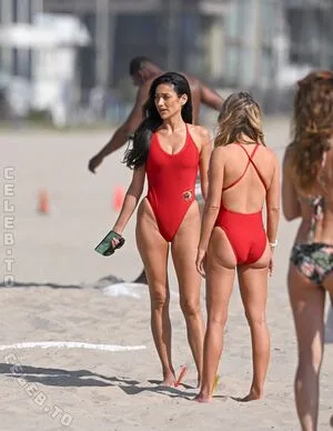 Shay Mitchell OnlyFans Leaked Free Thumbnail Picture - #SVV84tbegA