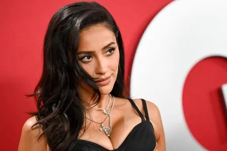 Shay Mitchell OnlyFans Leaked Free Thumbnail Picture - #Z1Tp75h35b