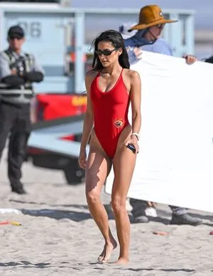Shay Mitchell OnlyFans Leaked Free Thumbnail Picture - #sJ9QEVWBHo