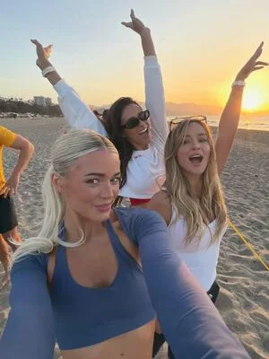 Shay Mitchell OnlyFans Leaked Free Thumbnail Picture - #sdLCUpyvx3