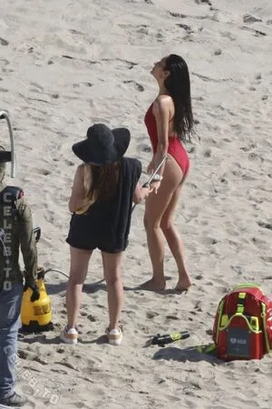Shay Mitchell OnlyFans Leaked Free Thumbnail Picture - #vR37pmXS6d
