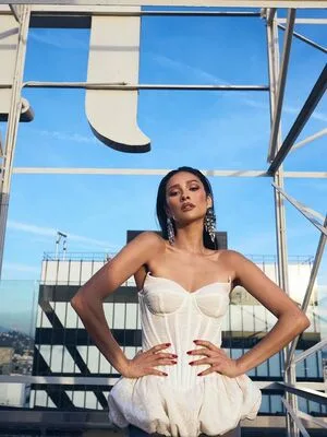 Shay Mitchell OnlyFans Leaked Free Thumbnail Picture - #xuYC4PrEvW