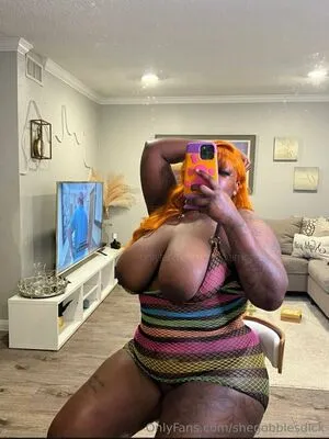 Shegobblesdick Thumbnail Picture