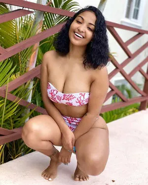 Shenseea OnlyFans Leaked Free Thumbnail Picture - #DVRVZ2MuFn