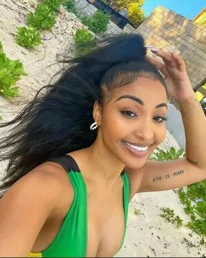 Shenseea OnlyFans Leaked Free Thumbnail Picture - #PfEfQANEVc
