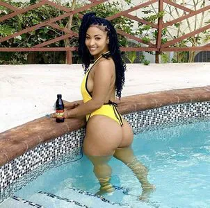Shenseea OnlyFans Leaked Free Thumbnail Picture - #Qj7JB7noS2
