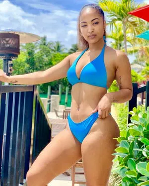 Shenseea OnlyFans Leaked Free Thumbnail Picture - #risamOF4Sl