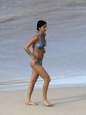 Shermine Shahrivar Thumbnail Picture