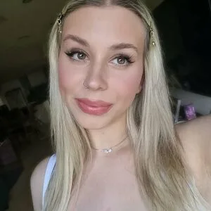 Shinae OnlyFans Leaked Free Thumbnail Picture - #DXEs3FlspV