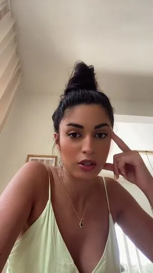 Shirin Azami OnlyFans Leaked Free Thumbnail Picture - #C2986SBKtc