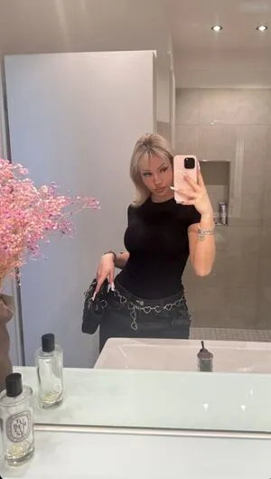 Shirin David OnlyFans Leaked Free Thumbnail Picture - #6WEKdDqNEf