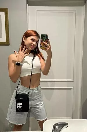 shulyyyyyy OnlyFans Leaked Free Thumbnail Picture - #2beus9VKyM