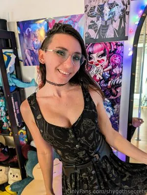 Shygothsecrets OnlyFans Leaked Free Thumbnail Picture - #94LetTU3N0