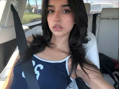 Sia Kumar Thumbnail Picture