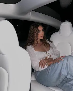 Sierraaszabo Thumbnail Picture