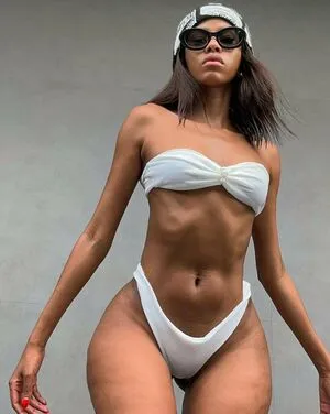 Silent User OnlyFans Leaked Free Thumbnail Picture - #7VuHUmvCd4
