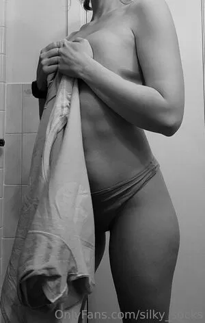 Silky Socks OnlyFans Leaked Free Thumbnail Picture - #fQEe6F1Pne