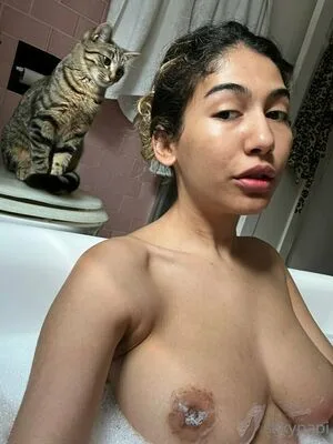 Silkypapi OnlyFans Leaked Free Thumbnail Picture - #YgDeeV5hXg