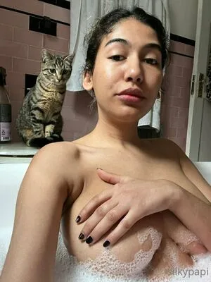 Silkypapi OnlyFans Leaked Free Thumbnail Picture - #dIMemAw4eS