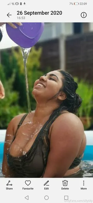 Sillytilly OnlyFans Leaked Free Thumbnail Picture - #OMCGjyf3uv