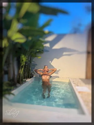 Silverj OnlyFans Leaked Free Thumbnail Picture - #s8B895qLs2