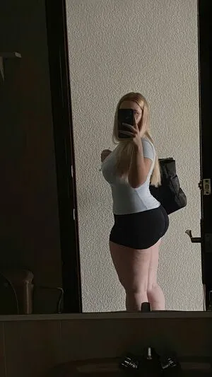 Silviiamartz OnlyFans Leaked Free Thumbnail Picture - #gl0BInWHOd
