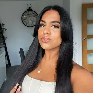 Sim Patel OnlyFans Leaked Free Thumbnail Picture - #pYSx4U0AMj