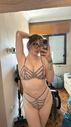 Simge Barankoglu OnlyFans Leaked Free Thumbnail Picture - #wBwI0yF55s