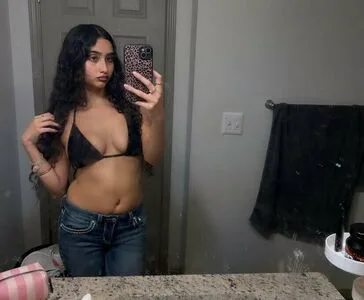 Simmarss OnlyFans Leaked Free Thumbnail Picture - #eO830iIEmB