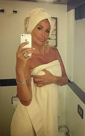 Simona Salvemini OnlyFans Leaked Free Thumbnail Picture - #KZ2Xxaci3A