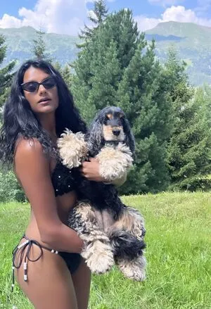 Simone Ashley OnlyFans Leaked Free Thumbnail Picture - #jCUpAnzUa5