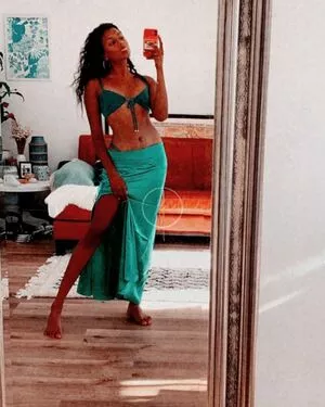 Simone Ashley OnlyFans Leaked Free Thumbnail Picture - #o1K5wjWcJh