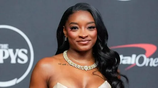 Simone Biles OnlyFans Leaked Free Thumbnail Picture - #2BvsZ5YoA9