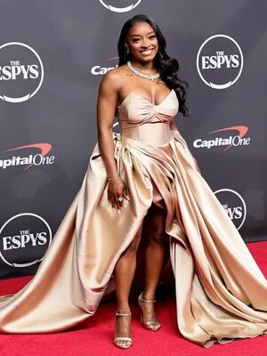 Simone Biles OnlyFans Leaked Free Thumbnail Picture - #DVLBEapfXE
