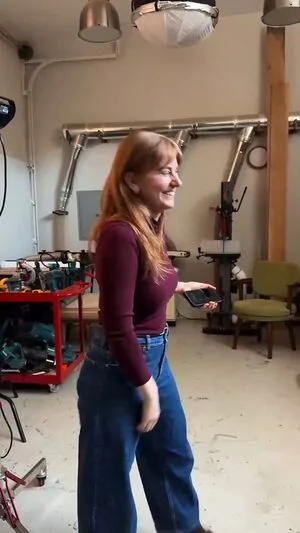 Simone Giertz OnlyFans Leaked Free Thumbnail Picture - #TrX79TEKC7
