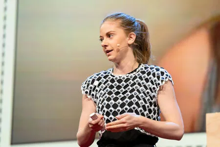 Simone Giertz OnlyFans Leaked Free Thumbnail Picture - #VbGeRNbPYK