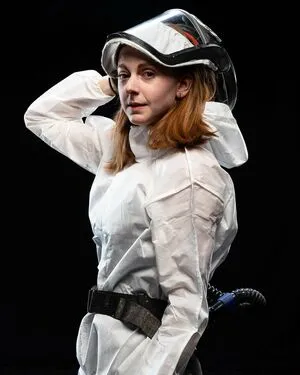 Simone Giertz OnlyFans Leaked Free Thumbnail Picture - #Yz5l9EJxoo