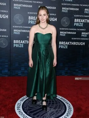 Simone Giertz OnlyFans Leaked Free Thumbnail Picture - #ZccH1UPwcs