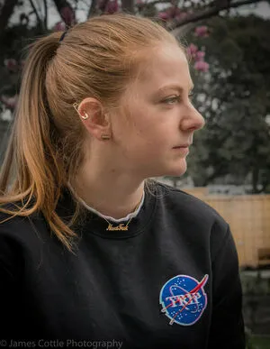 Simone Giertz OnlyFans Leaked Free Thumbnail Picture - #cPCjpb6DQB