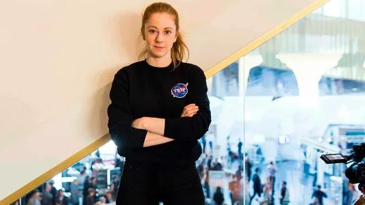 Simone Giertz OnlyFans Leaked Free Thumbnail Picture - #mnntBdEGRn